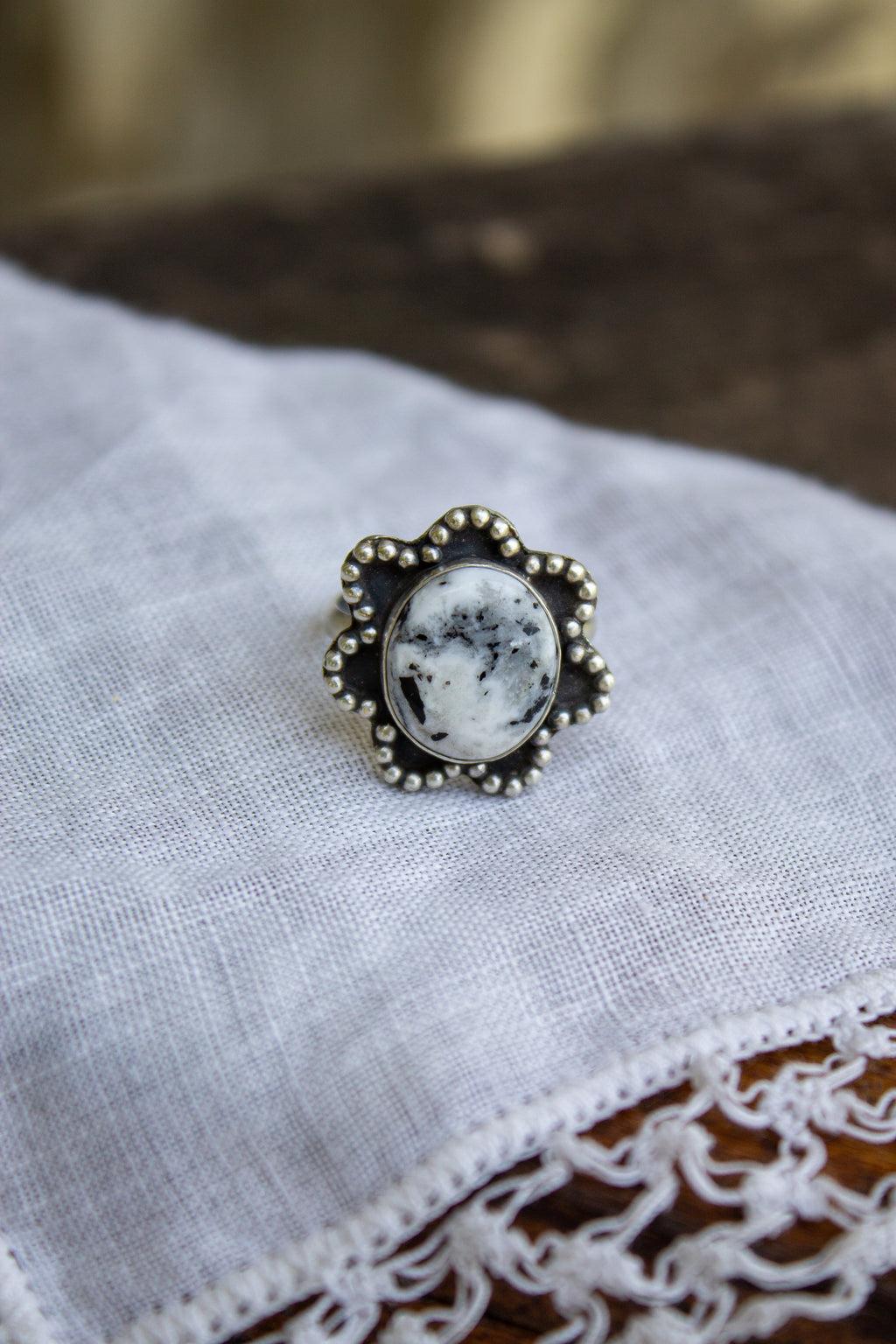 White Buffalo Flower Ring - Size 5.5