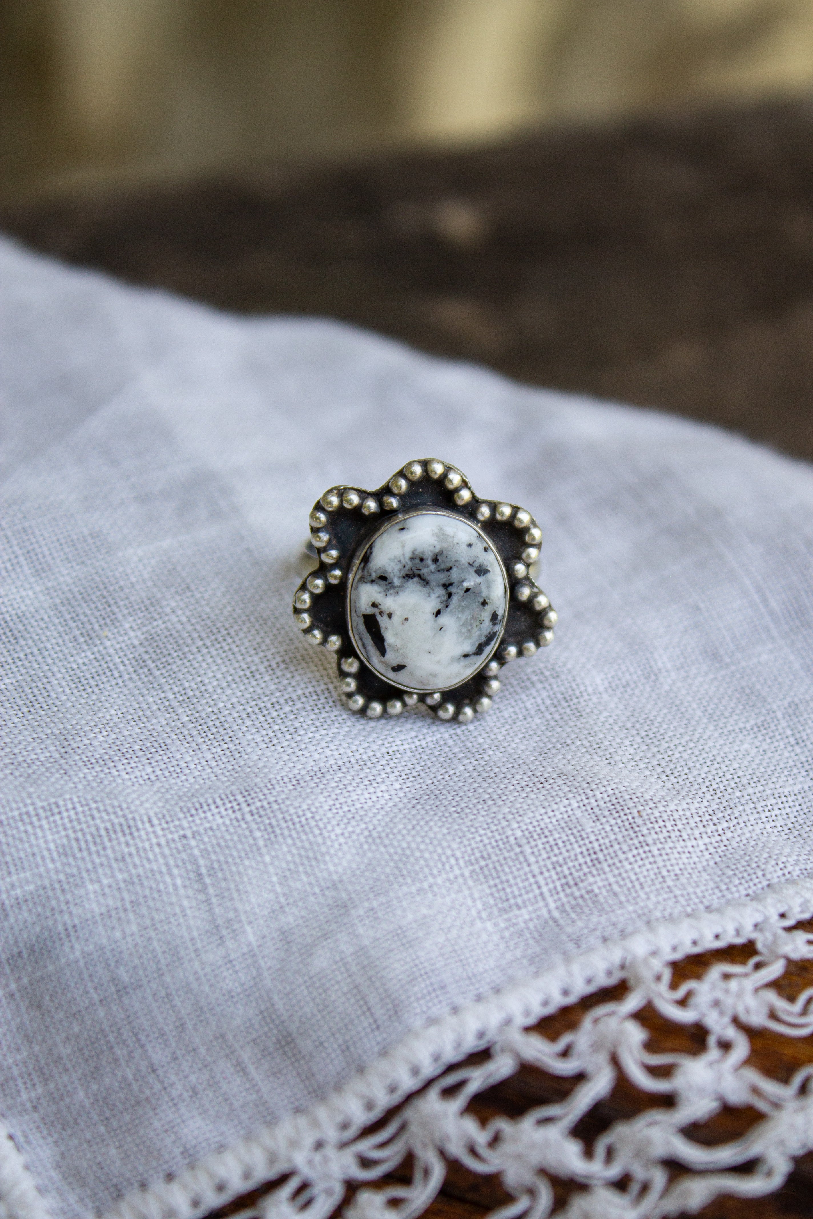 White Buffalo Flower Ring - Size 5.5